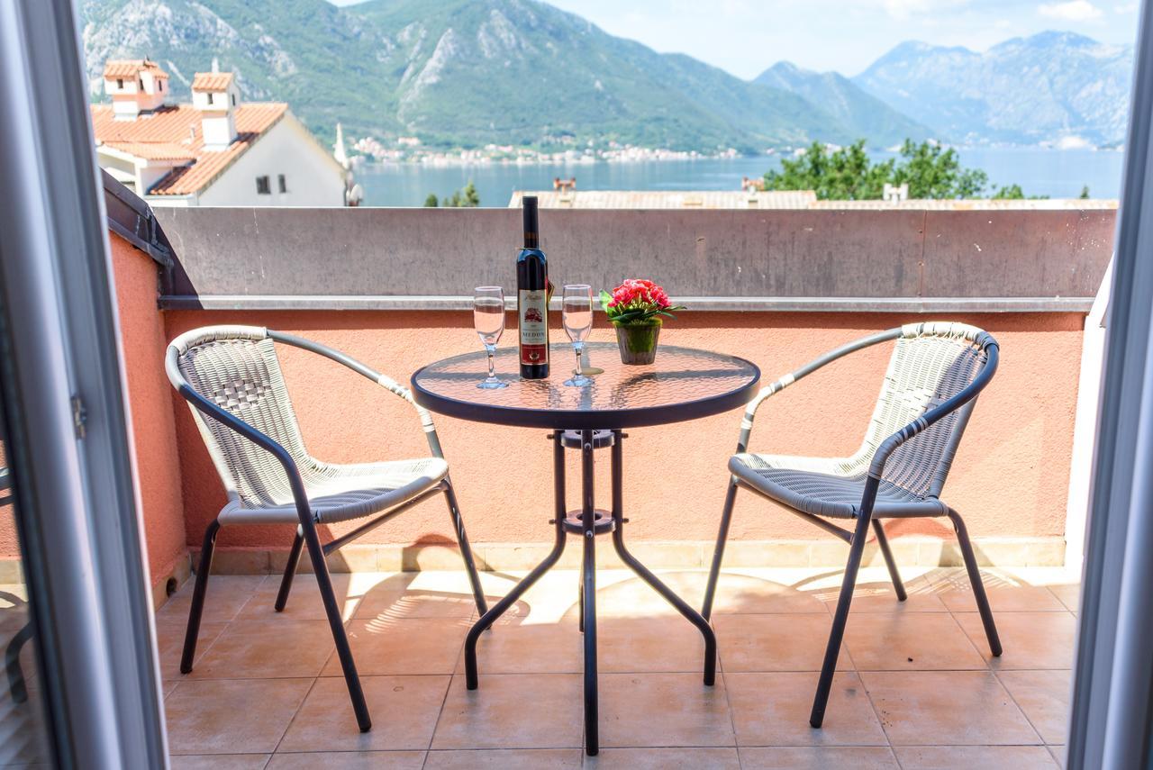 Apartments Radonjic Kotor Bagian luar foto