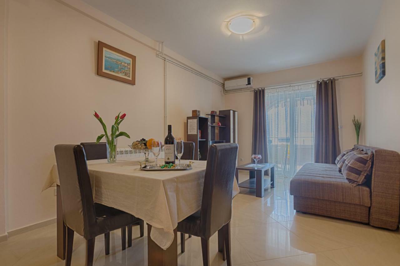 Apartments Radonjic Kotor Bagian luar foto