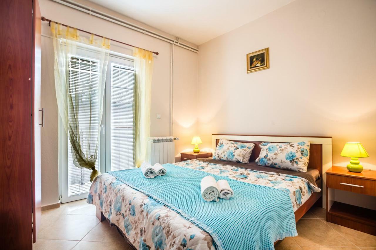 Apartments Radonjic Kotor Bagian luar foto