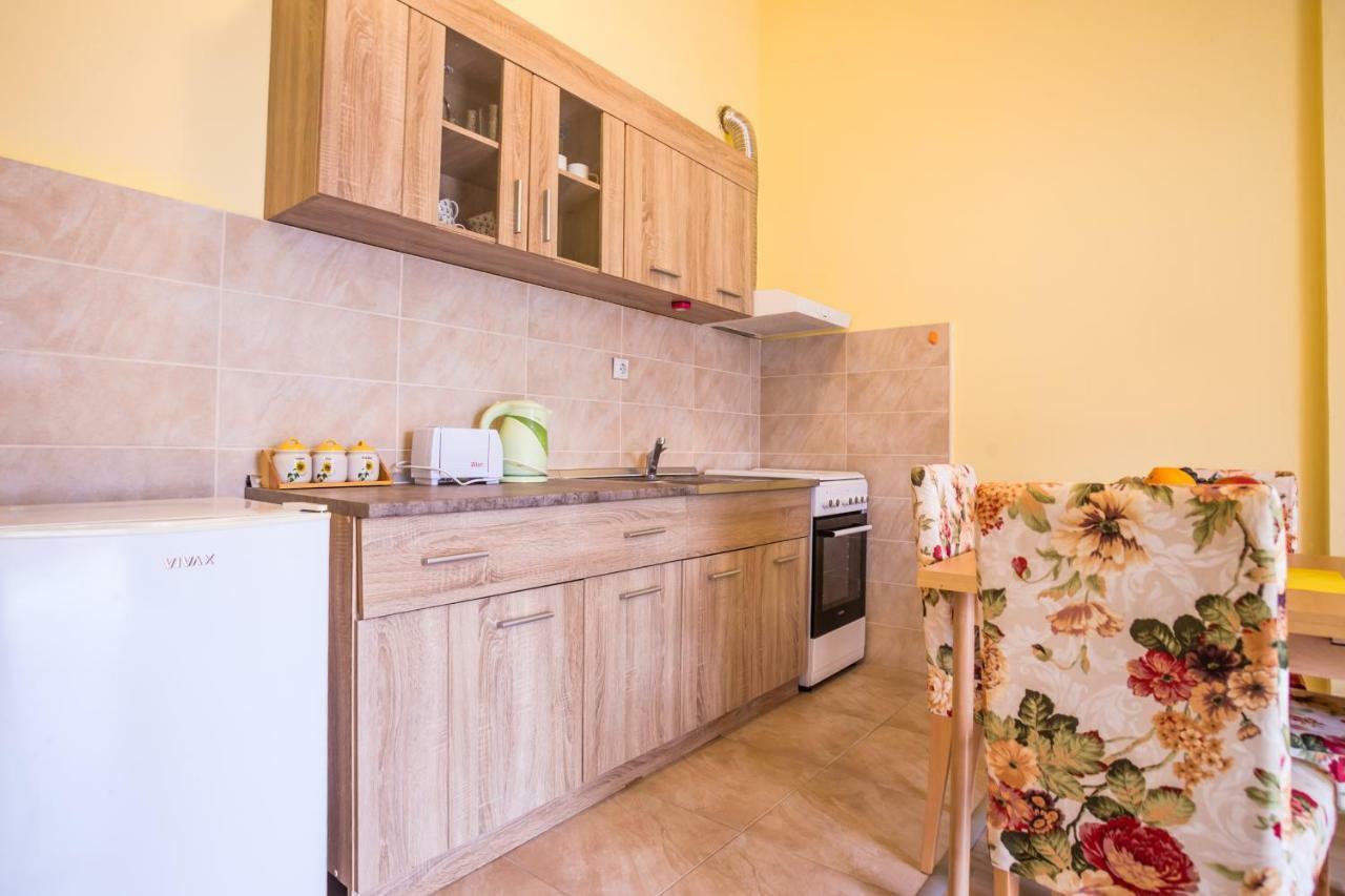 Apartments Radonjic Kotor Bagian luar foto